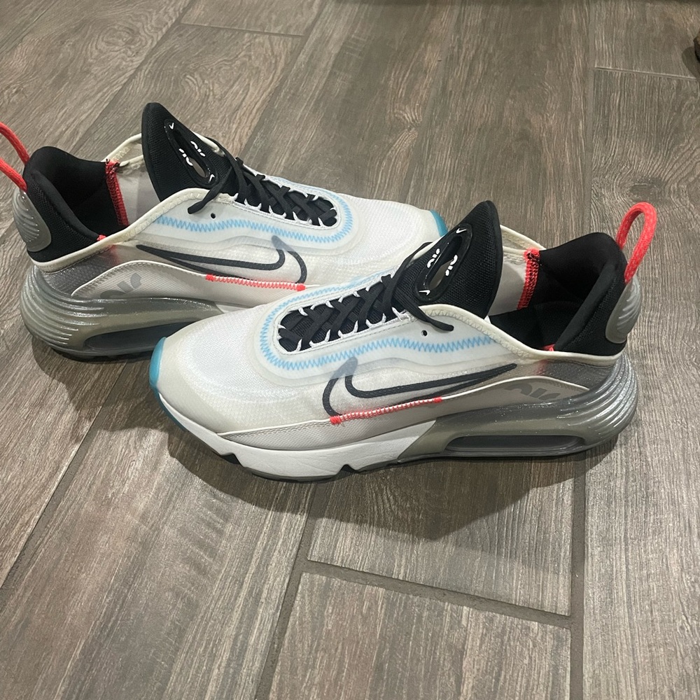 Men’s nike air max 2090 size 9.5